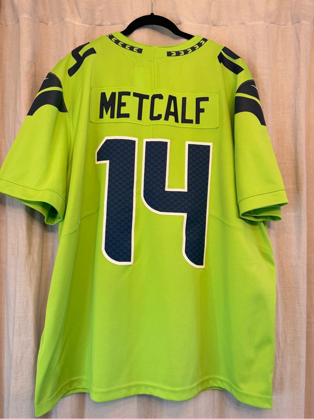 🔥 Nike Seattle Seahawks DK Metcalf Action Green Jersey XXL - Picture 2 of 12